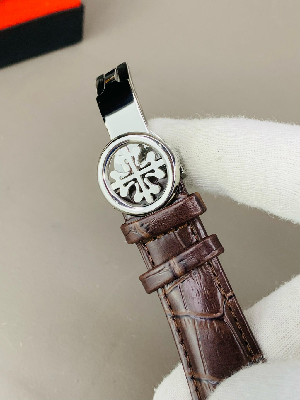 Patek-Phillipe - brown dail