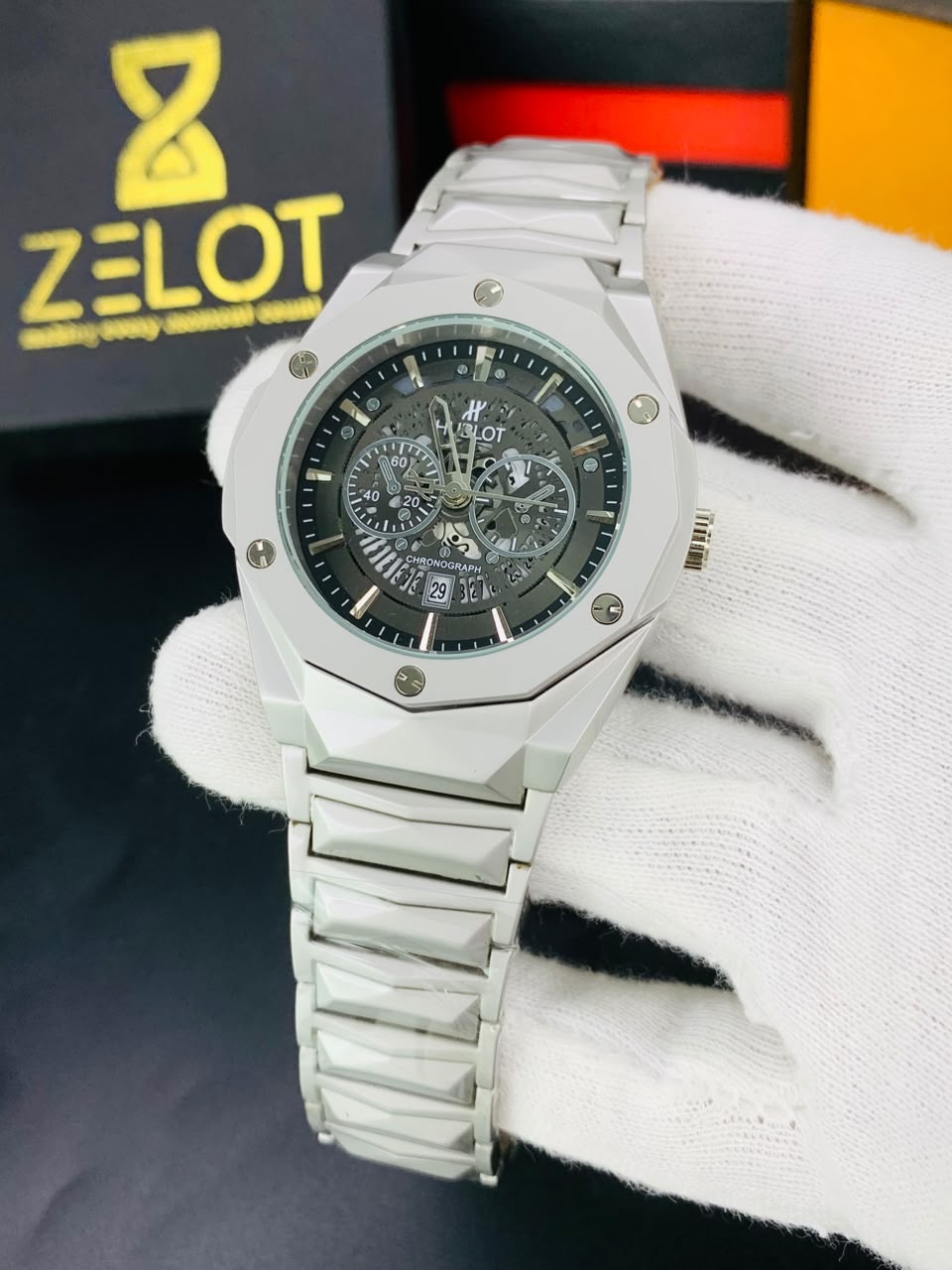 Hublot Daimond Cut Chain | black dail