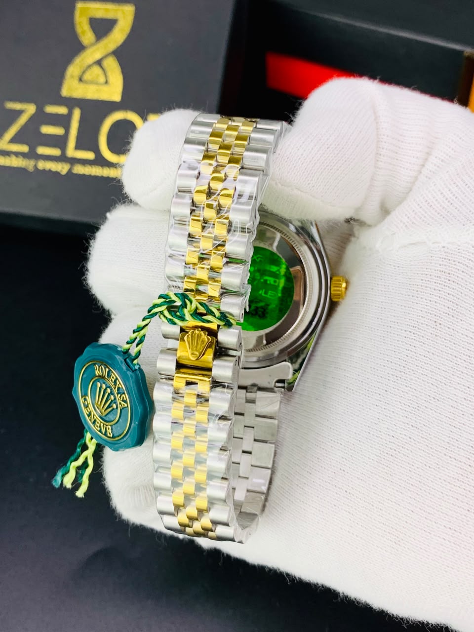 Rolex Day Date | Golden Dial