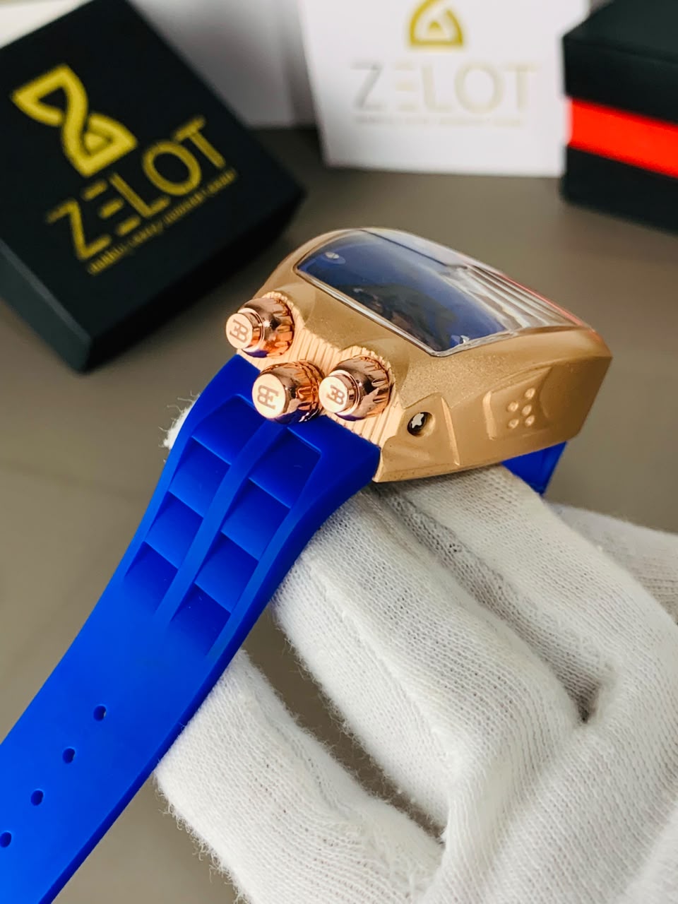 Bugatti Model | copper blue