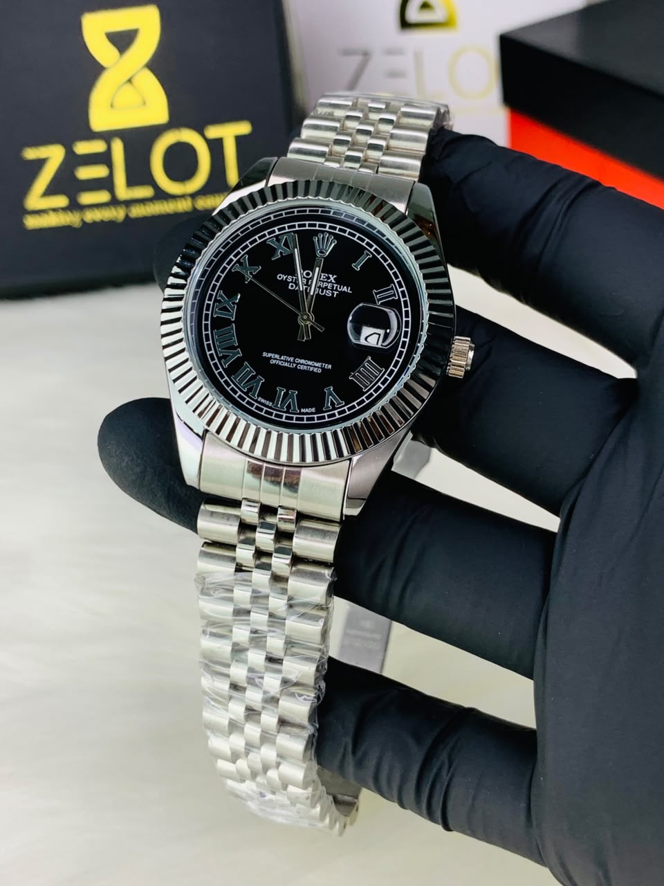 Roman Model Date Just | black