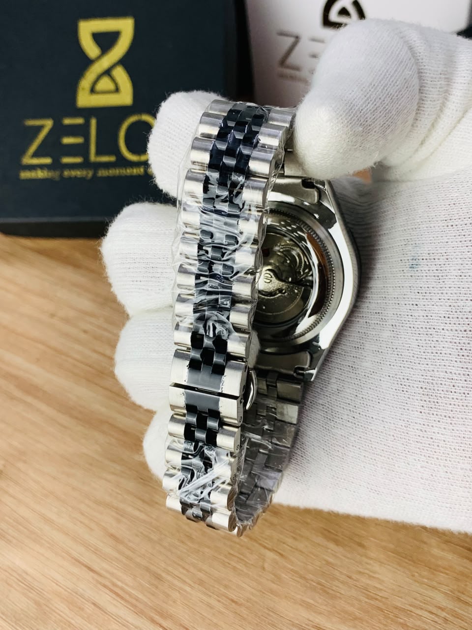 Semi Auto Stone Model | silver black | jubilee chain
