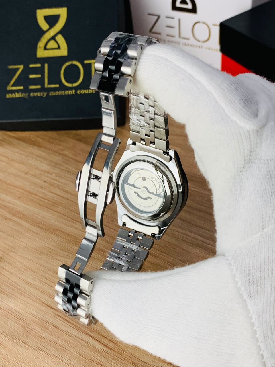 Semi Auto Stone Model | silver black | jubilee chain