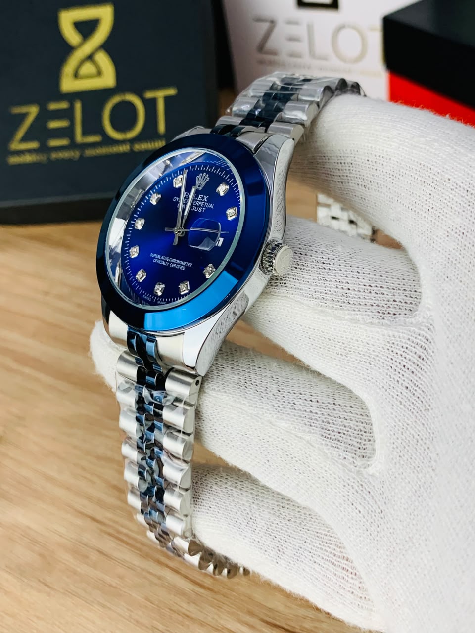 Semi Auto Stone Model | silver blue | jubilee chain